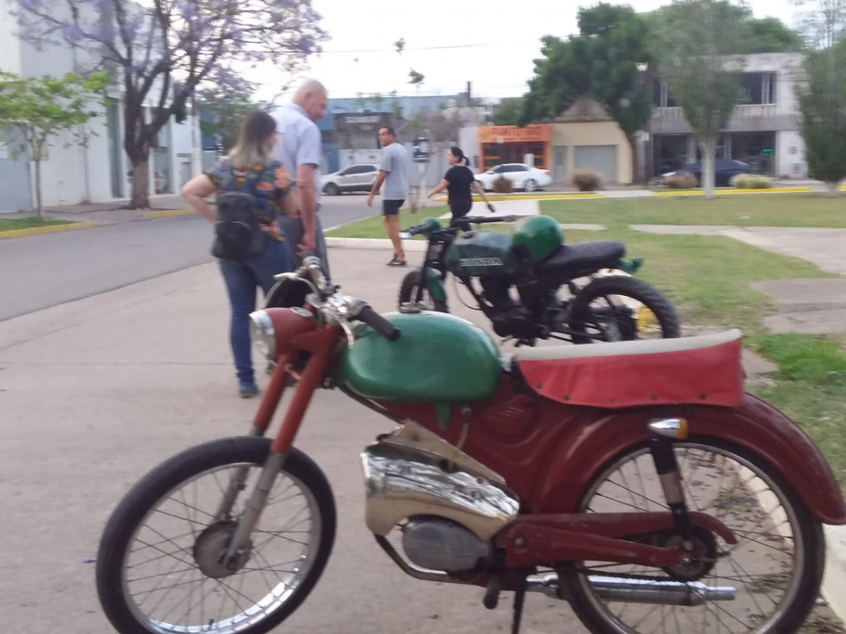 Un domingo concurrido en La Casa de La Cultura con diversos espectáculos