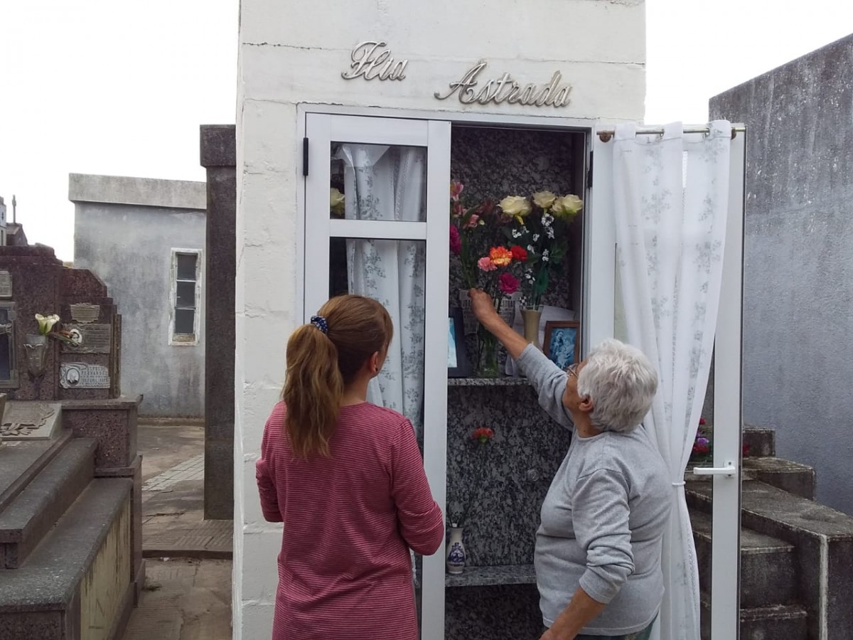 En el día de Los Santos los varillenses concurrieron al cementerio local