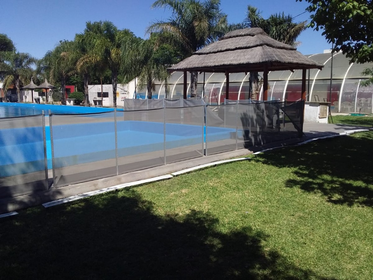 Apertura de temporada de pileta del Club Almafuerte