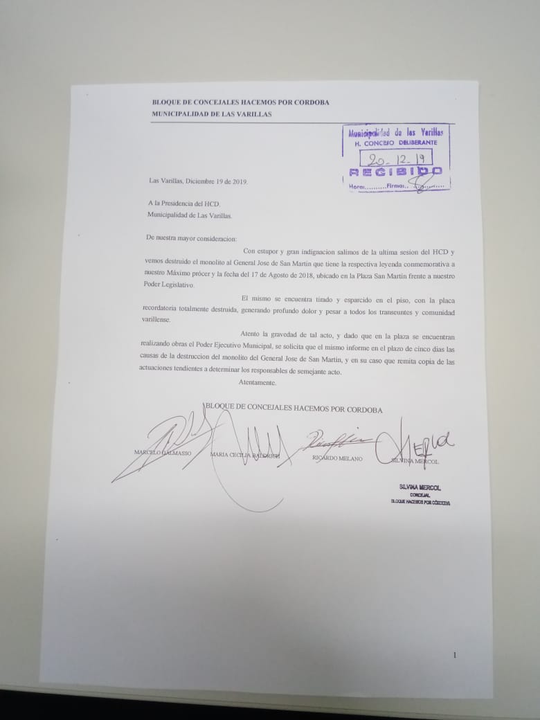 Pedido de informes por destrucción de monolito en Plaza San Martín