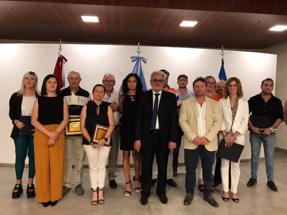 En la región también asumieron las autoridades municipales electas