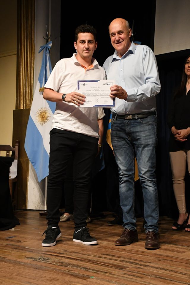 El DeCOL realizó el acto de clausura 2019