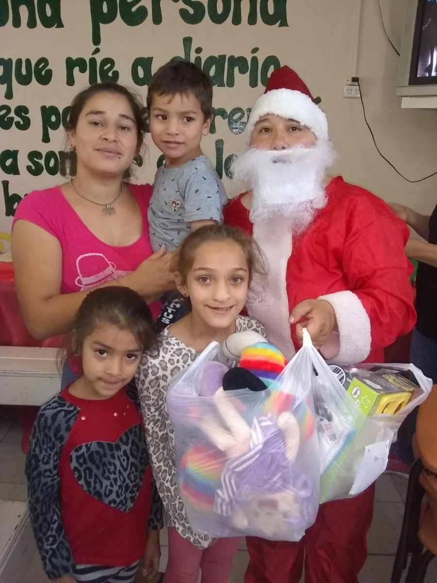 Llegó la navidad al Comedor Lucecita