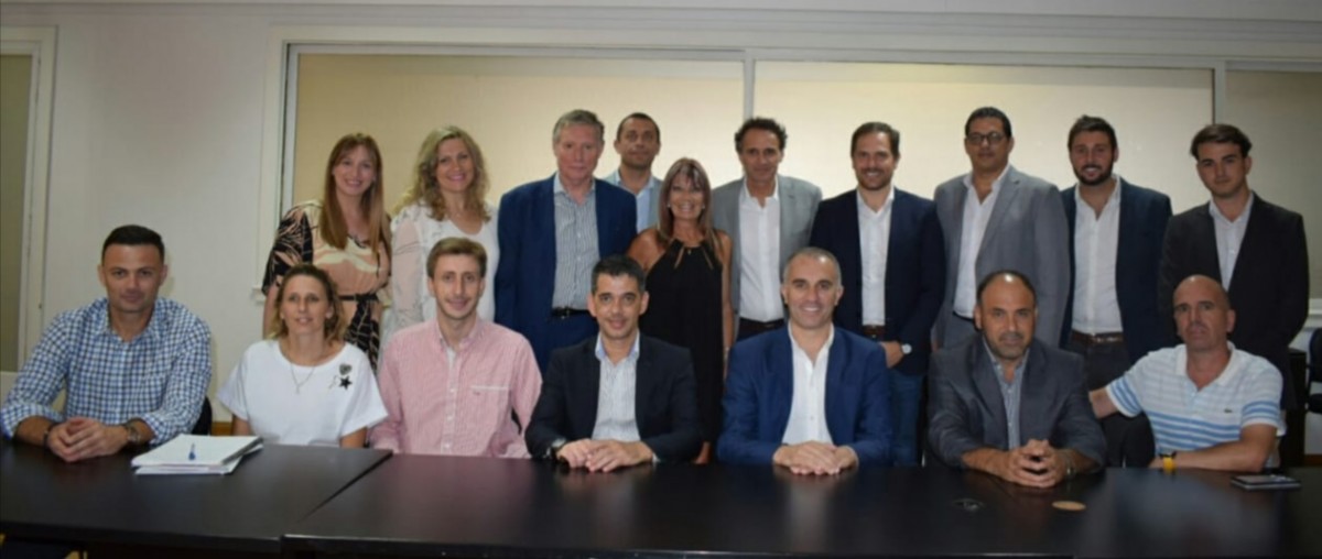 El intendente  Daniele  y funcionarios de la Municipalidad  estuvieron en el Ministerio de Obras Públicas de la Nación