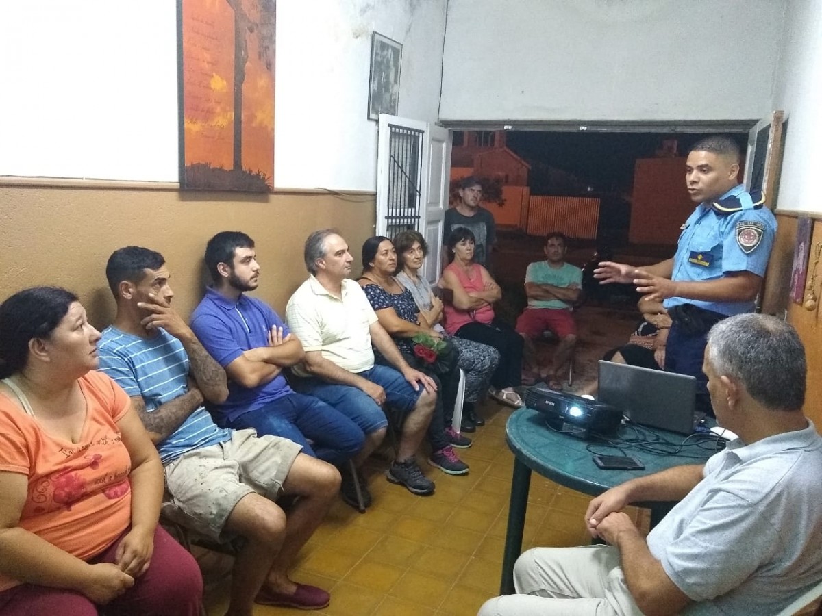 Municipio, Policía y Vecinos analizaron temas de seguridad ciudadana