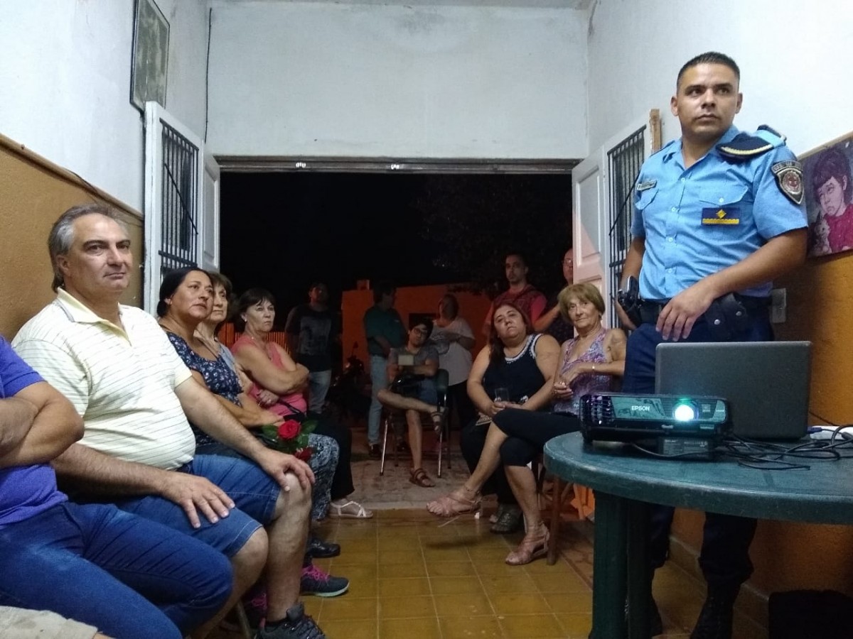 Municipio, Policía y Vecinos analizaron temas de seguridad ciudadana