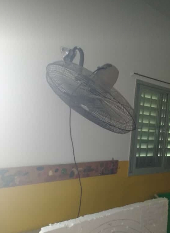 Robo y vandalismo en una escuela rural