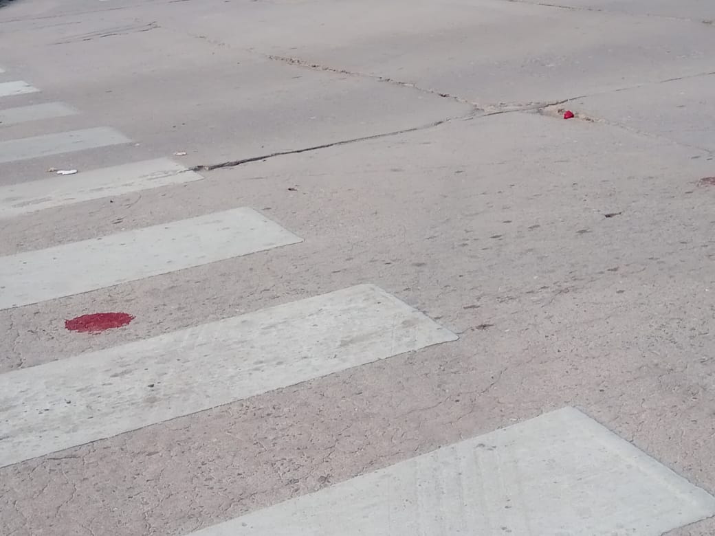 Mujer de 71 años sufrió traumatismo de cráneo en un accidente de tránsito