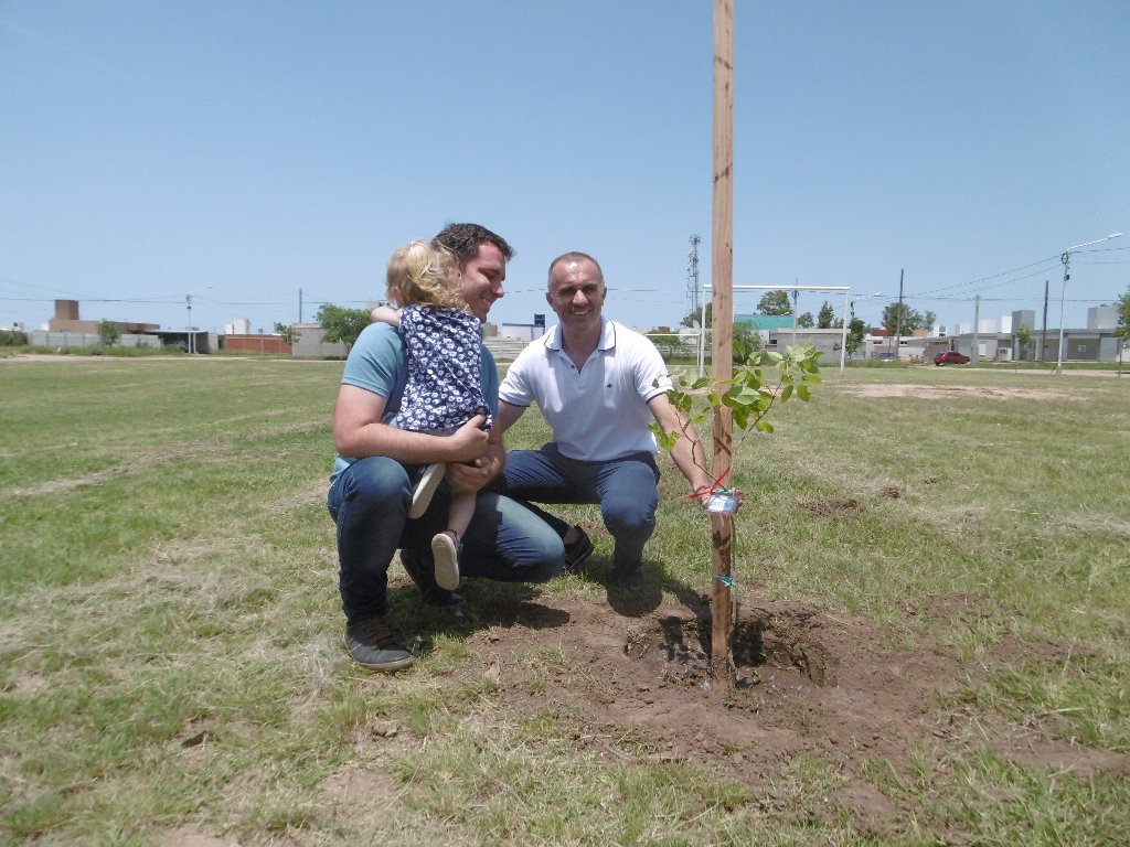 Presentaron “Sembrando Vida” con la plantación de árboles