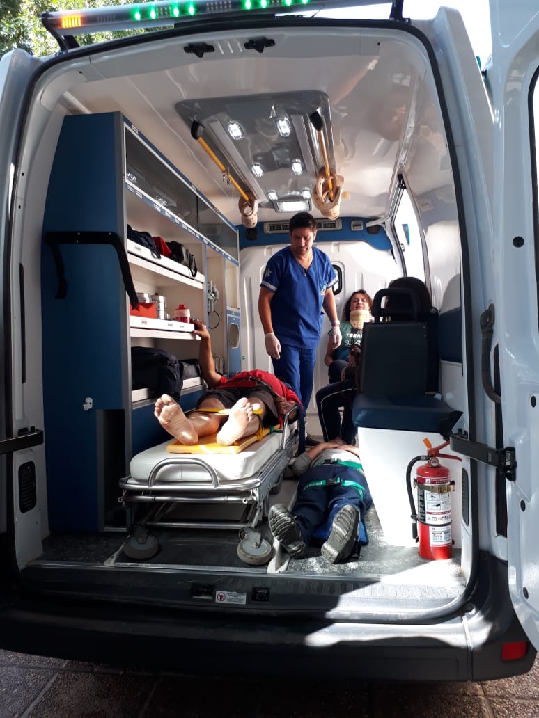Cuádruple choque en la ruta 158. Milagrosamente terminó solo con personas heridas