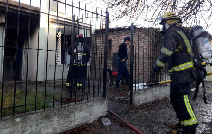 Incendio de vivienda en Las Varillas