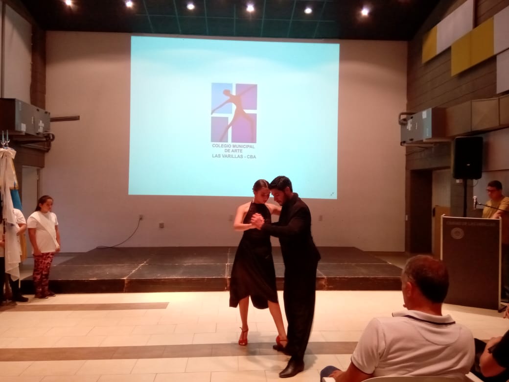 Acto de apertura del ciclo lectivo del Colegio Municipal de Arte