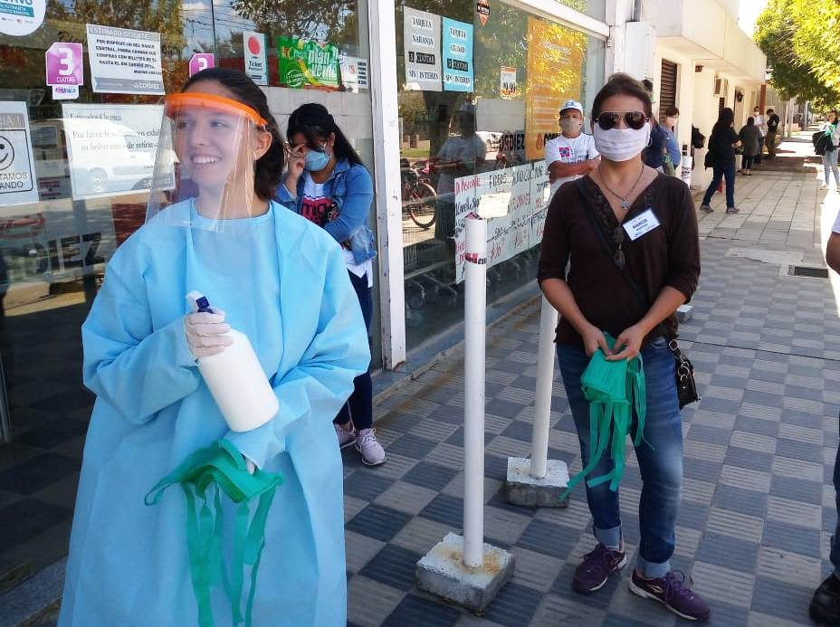 La actividad solidaria del grupo de voluntariado sanitario del Covid-19