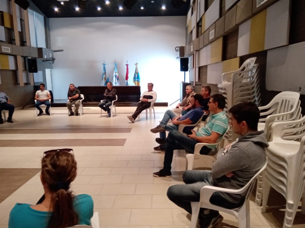 Luego del decreto presidencial, las industrias varillenses resolvieron trabajar entre las 5:00 y las 13:30