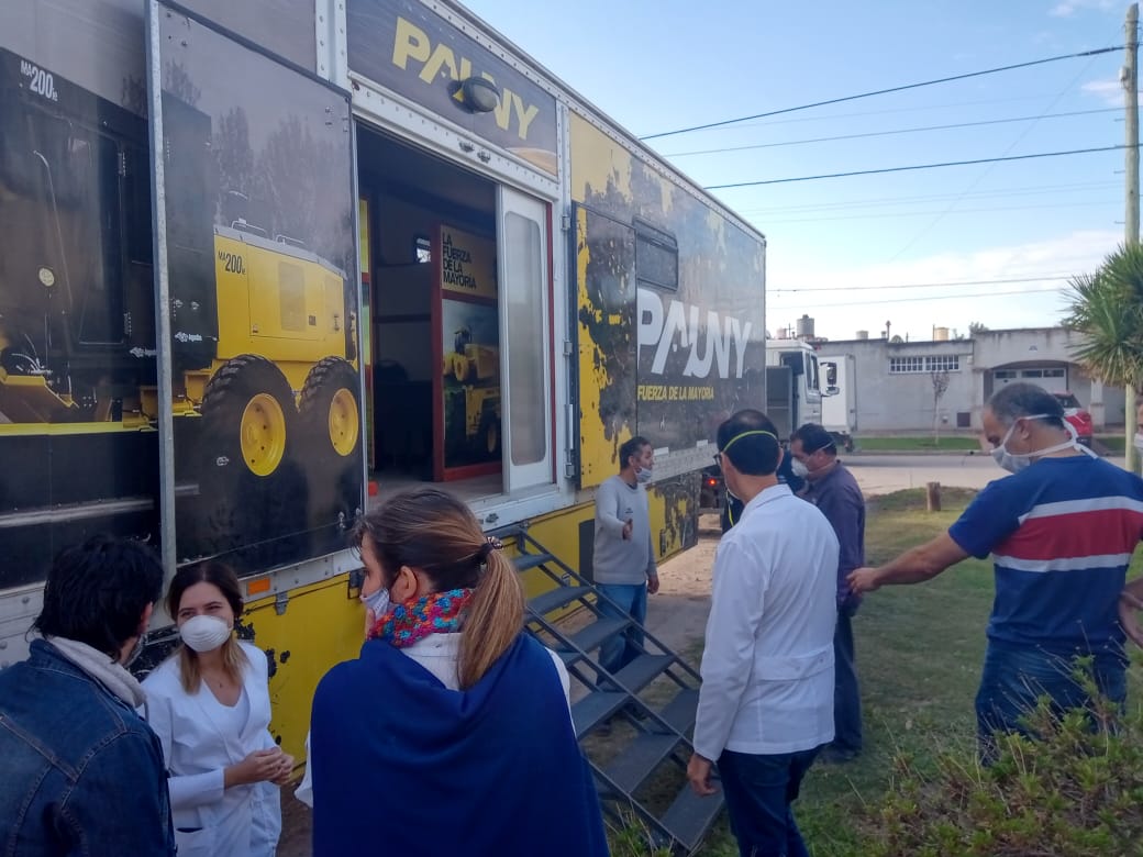 Pauny puso a disposición un vehículo para atención de pacientes en la playa del Hospital
