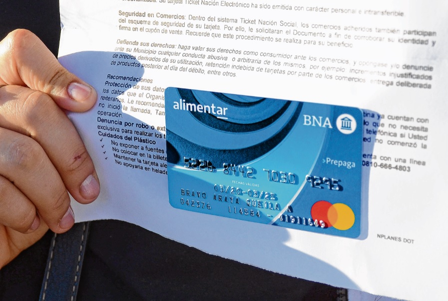 Varillenses que no retiraron tarjeta Alimentar en San Francisco lo pueden hacer en Banco Nación