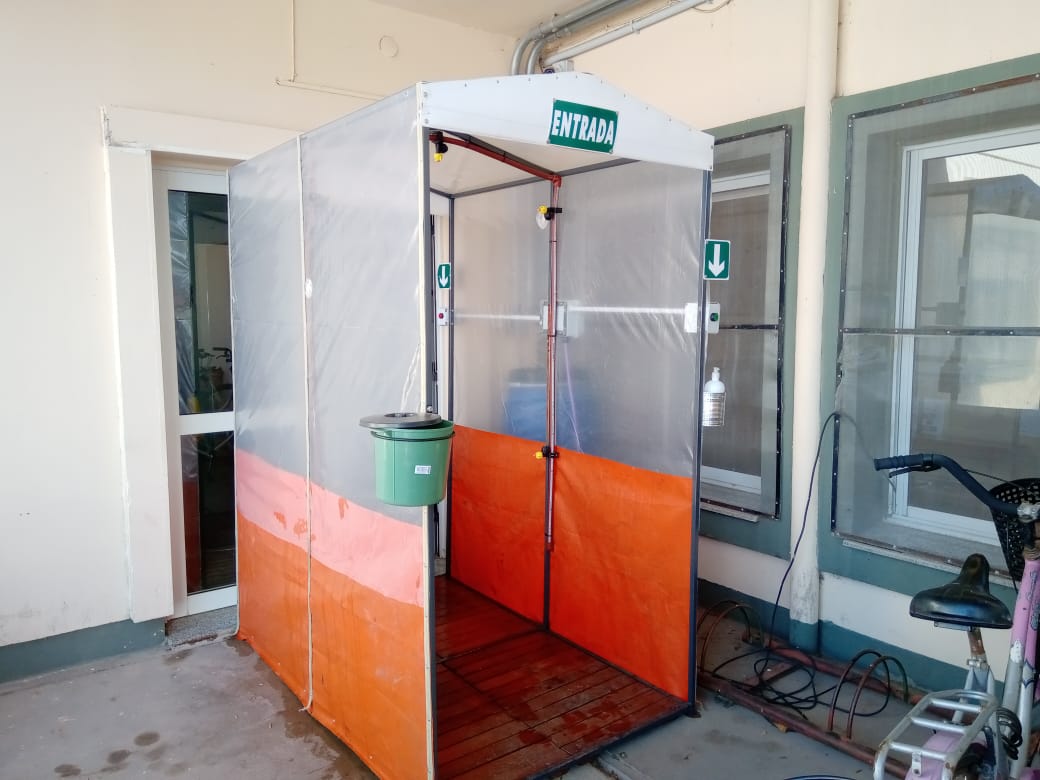 Cabinas sanitizantes en el Hospital Diego  Montoya