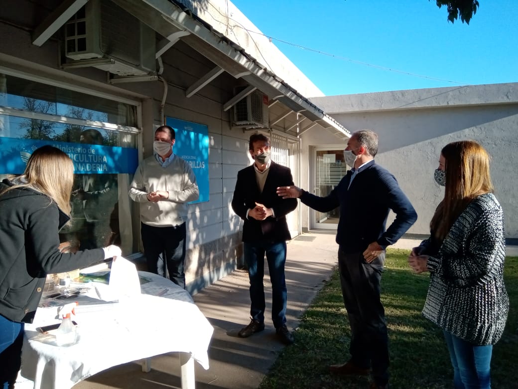 Entrega de Semillas del plan La Huerta en tu Hogar