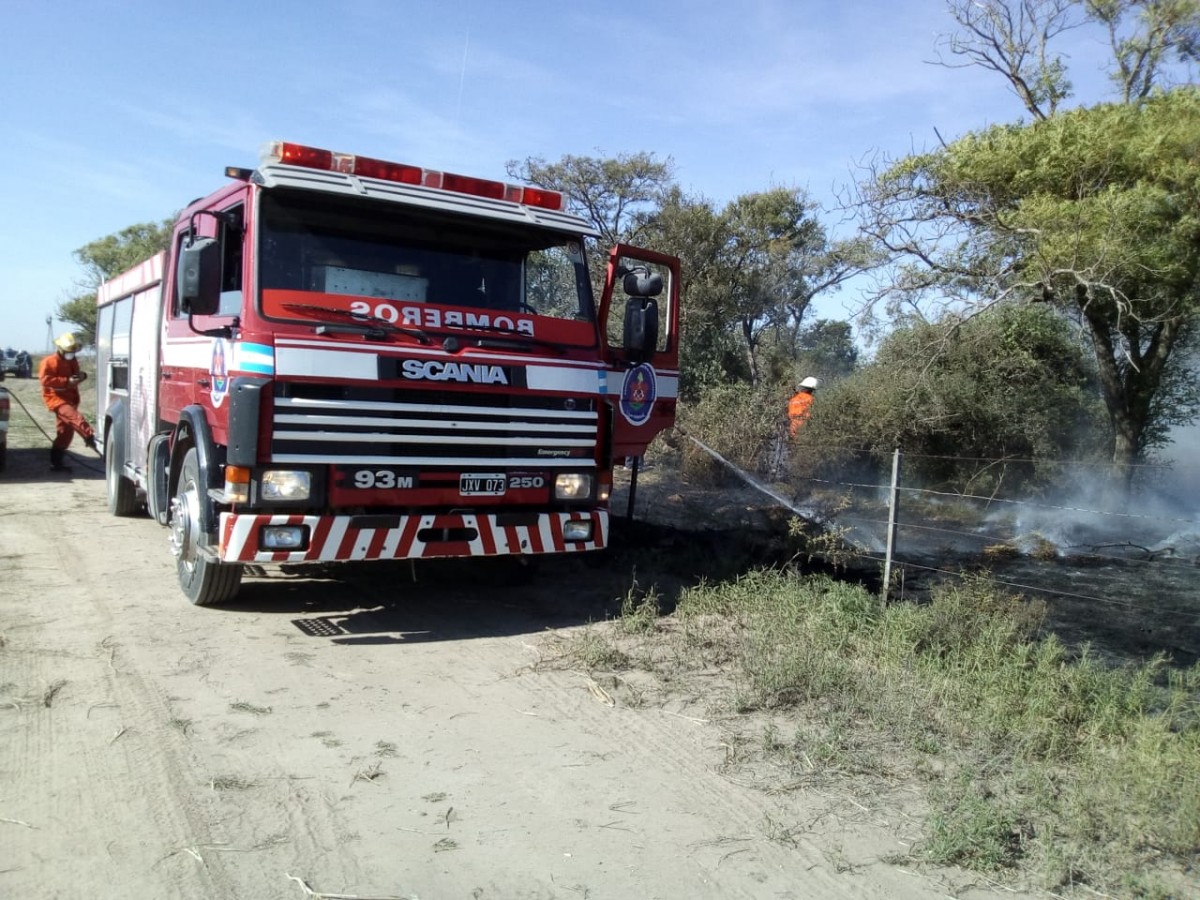 Intenso trabajo de los bomberos durante el fin de semana