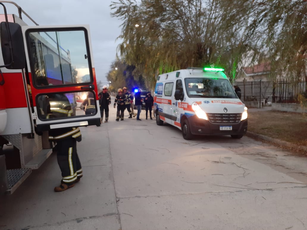 Mujer fue asistida por EMMA luego de un incendio en su vivienda