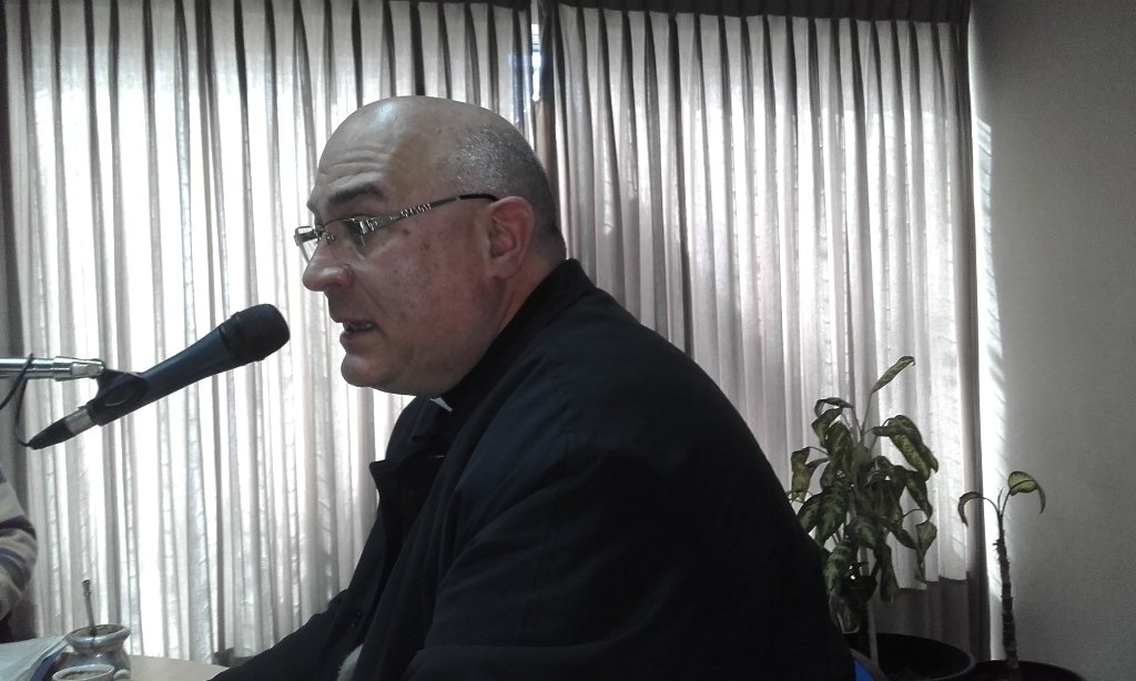 El Padre Cavallo expresó que por la pandemia vivimos dos realidades: la solidaridad y la fragilidad