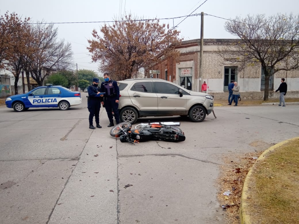 Dos heridos de gravedad en un accidente de tránsito ocurrido en la ciudad