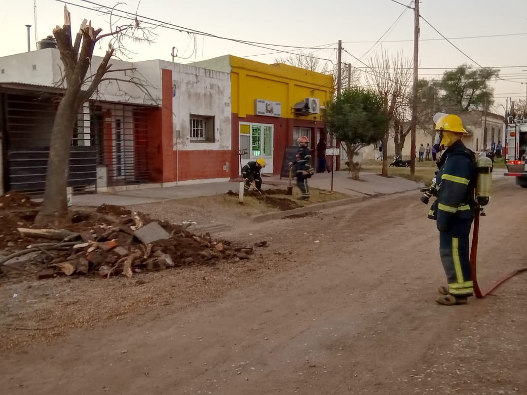 Bomberos fueron convocados por un escape de gas en calle Chaco