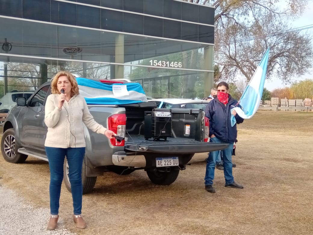 Banderazo en contra de algunas políticas del Gobierno Nacional