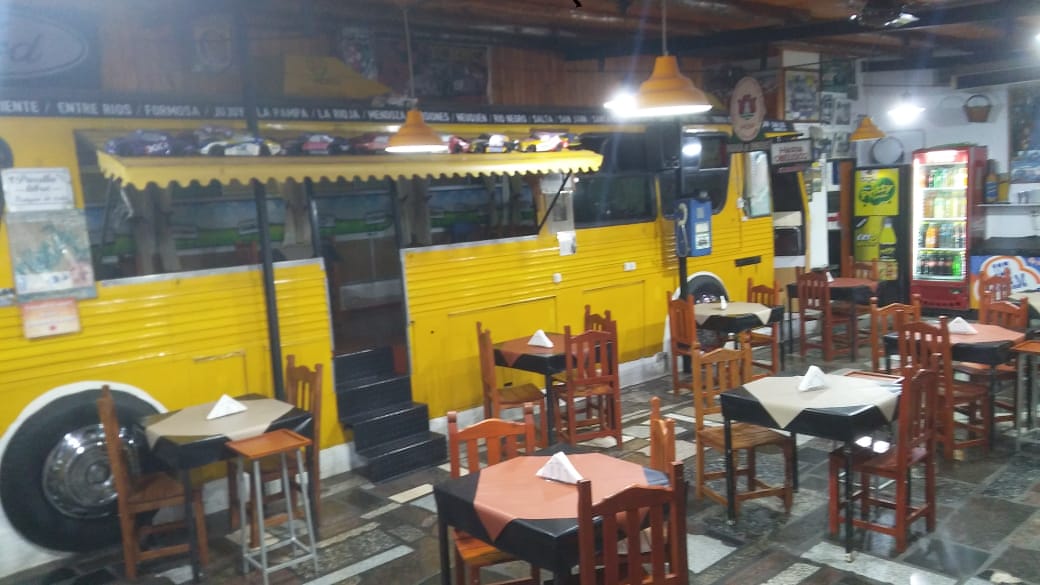Gregorio y su bus de la alegría en la mañana de la radio (audio de esta divertida entrevista)