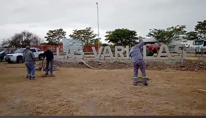 Avanza la obra de remodelación de la rotonda de Las Varillas