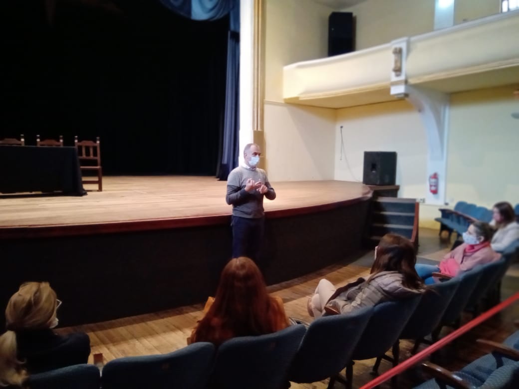 En la reunión con comerciantes e industriales anunciaron que instalarán dos puestos de control en accesos a la ciudad