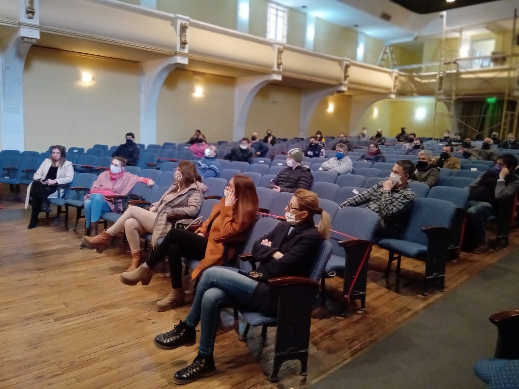 En la reunión con comerciantes e industriales anunciaron que instalarán dos puestos de control en accesos a la ciudad