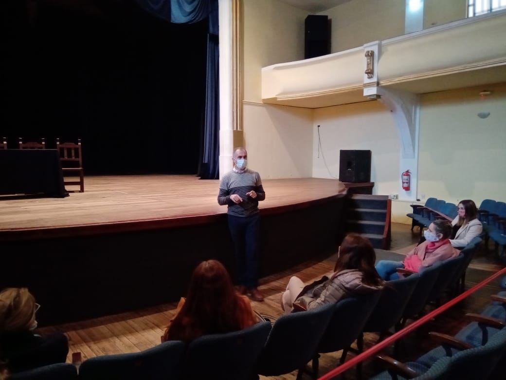 En la reunión con comerciantes e industriales anunciaron que instalarán dos puestos de control en accesos a la ciudad