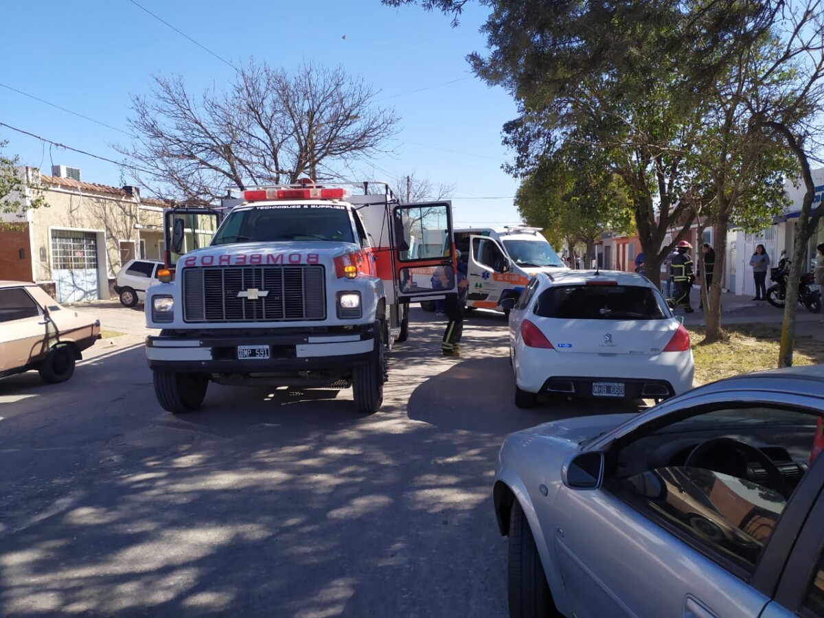 Intensa actividad de bomberos voluntarios durante el fin de semana