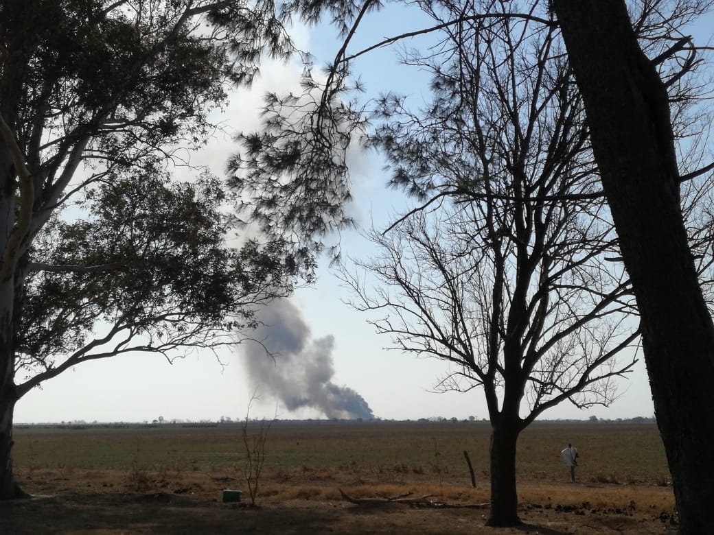 Bomberos de Las Varillas y Laspiur sofocaron un incendio cerca de Las Varas
