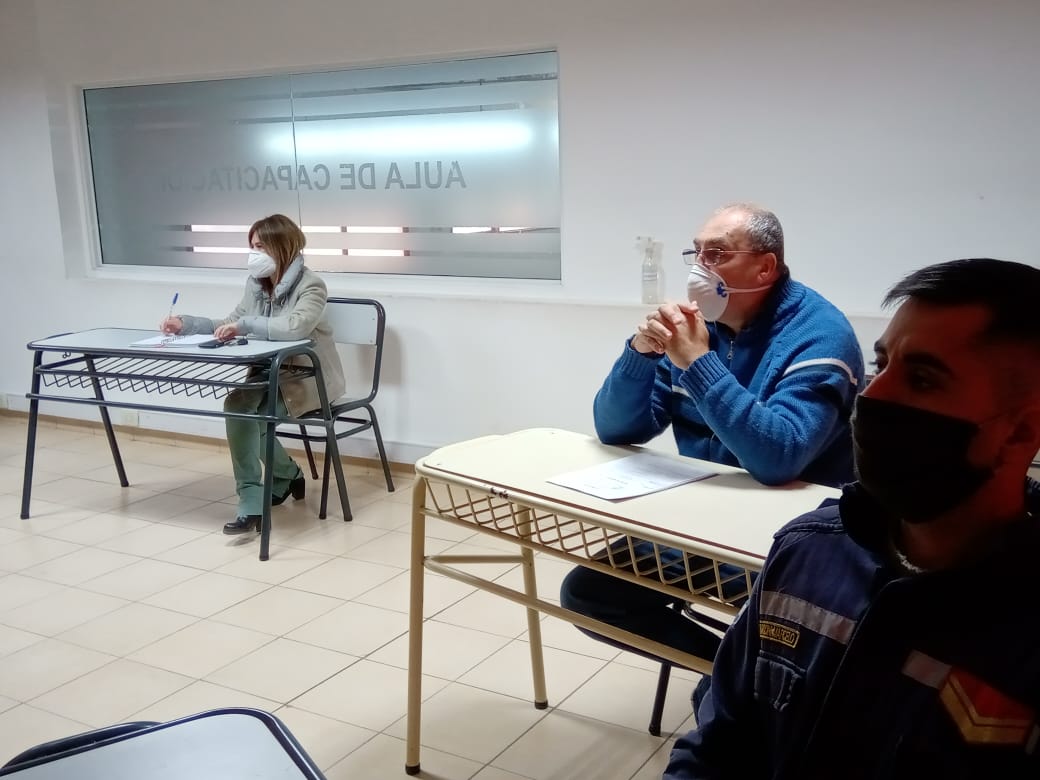 Capacitación para personal que actúa en prevención durante  la pandemia de coronavirus