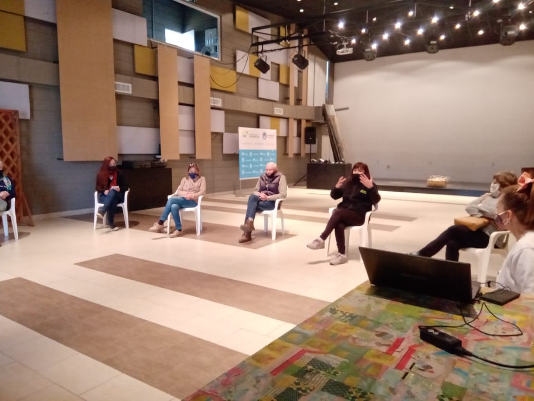 La fiesta de las colectividades tendrá un espectáculo cultural virtual, pero sin venta de comidas