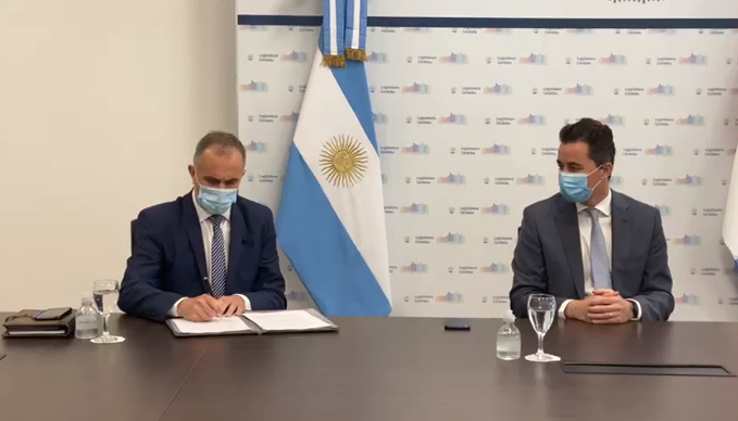 Firmaron el convenio para electrificar el parque industrial de Las Varillas (con audio)