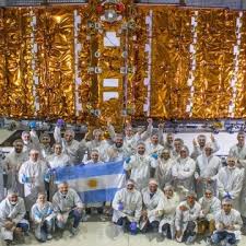 Sacantinos satelitales