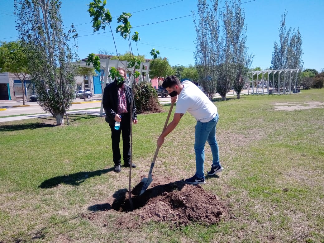 Homenajearon  a Néstor Kirchner a 10 años de su fallecimiento