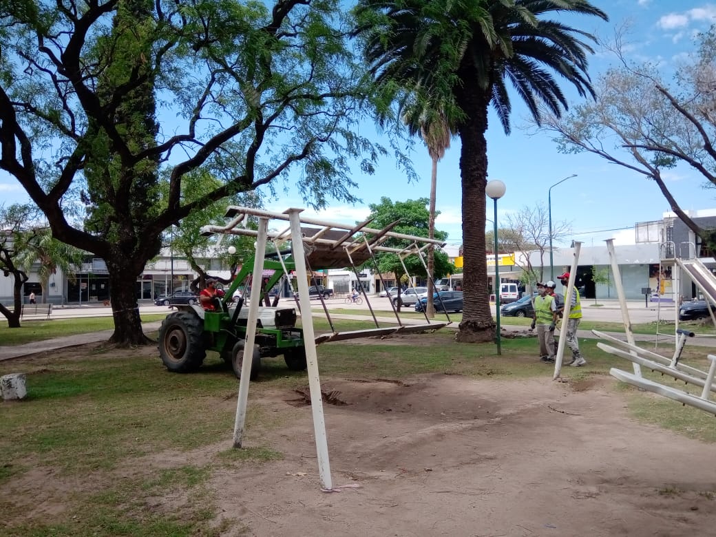 Comenzaron los trabajos de remodelación de la Plaza San Martín