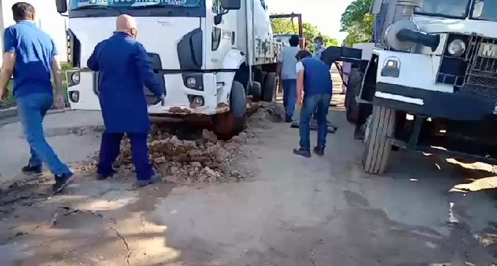 Un desmoronamiento de tierra provocó un accidente aunque sin víctimas