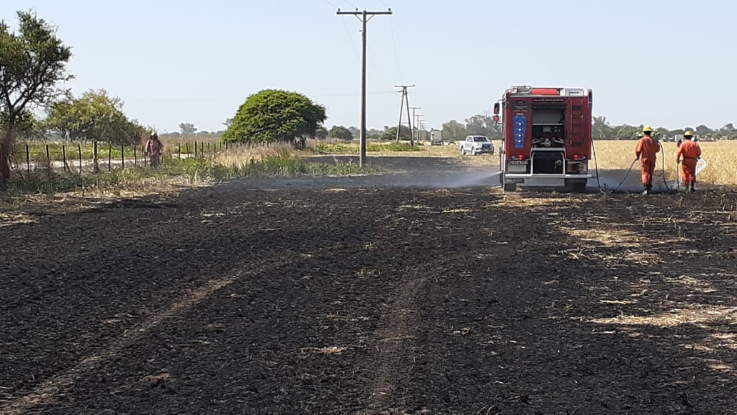 Incendio en zona rural de El Arañado