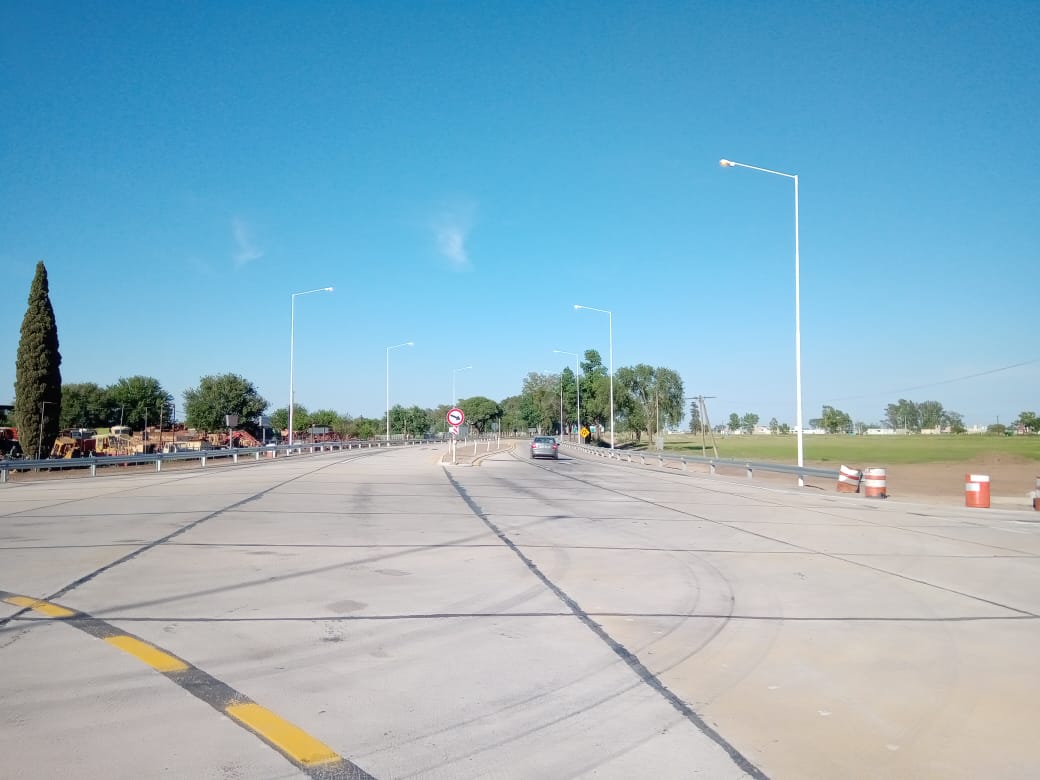 Inauguración de acceso sur por Ruta 158: “Con la paralización de esta obra se le había puesto un tapón a Las Varillas”, dijo Martín Gill