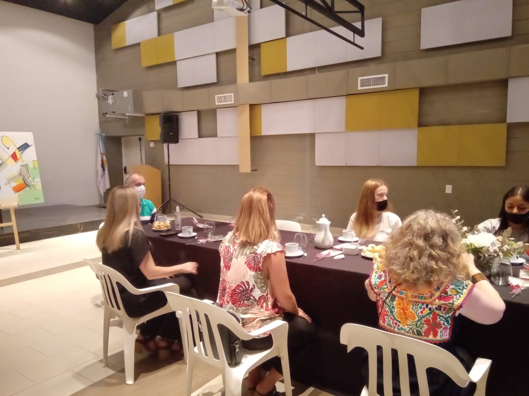Desayuno del intendente con las academias de Las Varillas