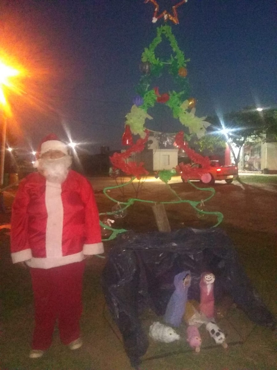 Papá  Noel visitó Barrio Alfonsín