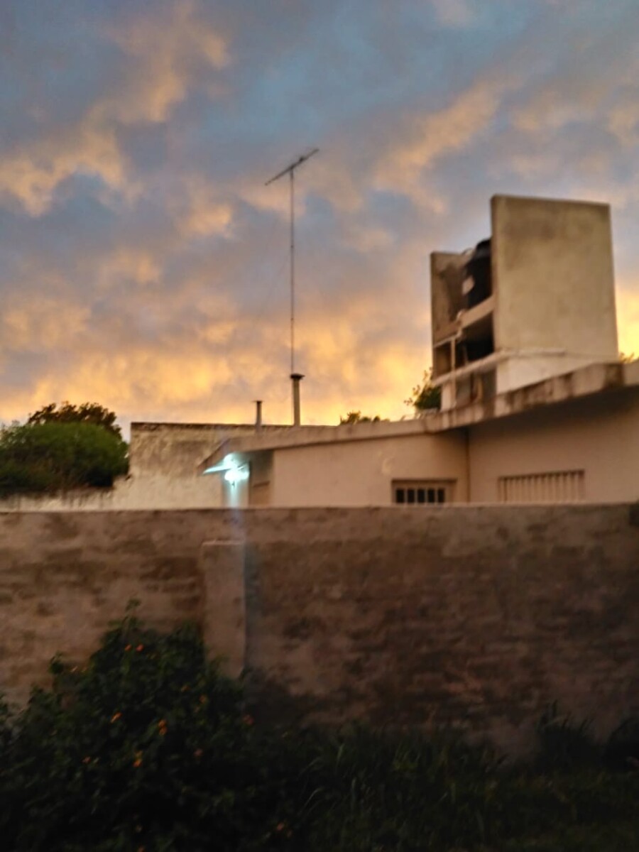 Espectacular amanecer en Las Varillas.Fotos de oyentes