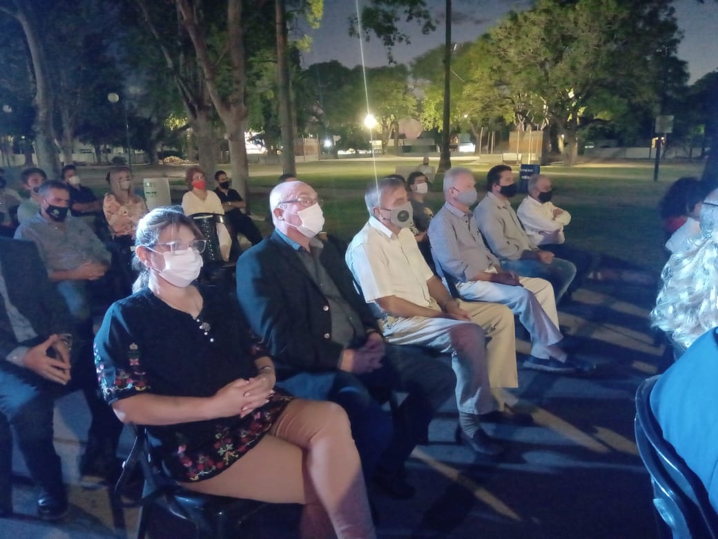 Reconocimiento a convencionales que elaboraron la Carta Orgánica. Testimonios