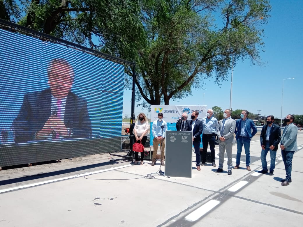 Inauguración de acceso sur por Ruta 158: “Con la paralización de esta obra se le había puesto un tapón a Las Varillas”, dijo Martín Gill