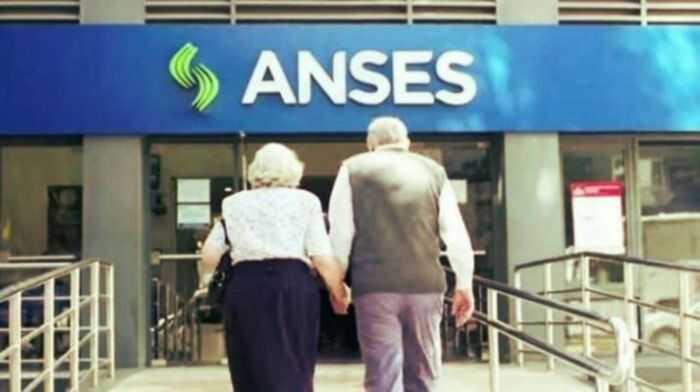 Jubilados: extendieron hasta marzo la suspensión del trámite de “fe de vida” para cobrar sus haberes en los bancos